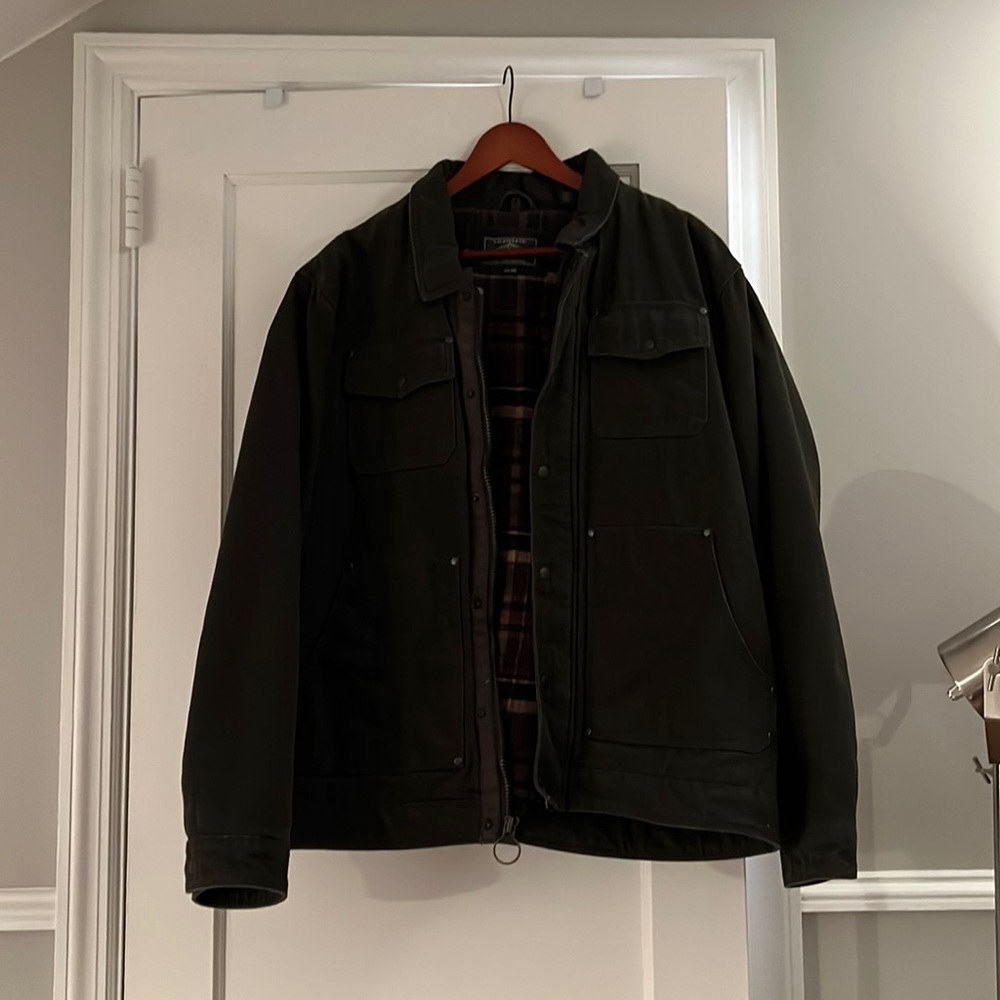 GH Bass canvas coat in 2X. Worn a couple times and in great condition